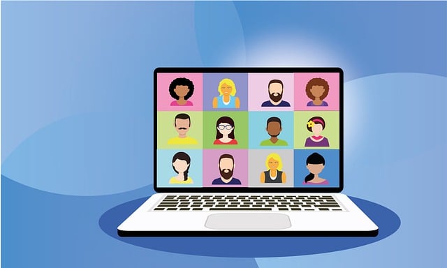 **"Od mikro-społeczności do makro-wyników: Jak strategicznie wykorzystać webinary do budowania i monetyzacji niszowych społeczności online"** - 5 2025