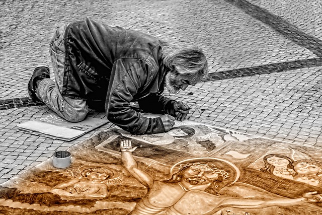 Niezwykłe historie ludzi z pasją: Wywiady z artystami ulicznymi